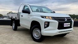 Mitsubishi Triton MQ MR 2WD